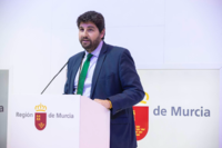 El jefe del Ejecutivo regional, Fernando López Miras, presenta el producto turístico 'Mar Menor, paraíso de oportunidades' (4)