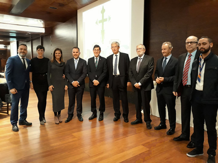 Salud participa en la gala benéfica de la Asociación Española contra el Cáncer de la Región de Murcia