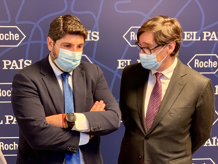 El presidente López Miras y el ministro Illa, en el foro 'Repensando la Sanidad española. Una nueva Sanidad para una nueva normalidad'