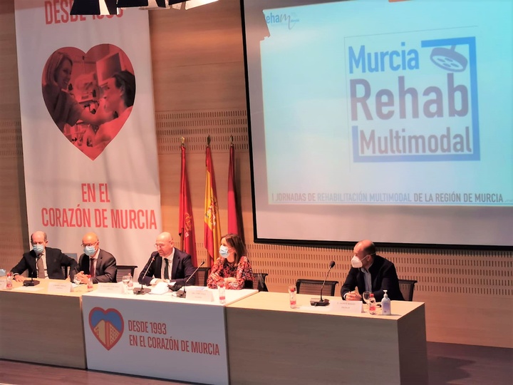 Más de 150 profesionales participan en el hospital Morales Meseguer en la I Jornada multidisciplinar de rehabilitación multimodal en Cirugía Abdominal