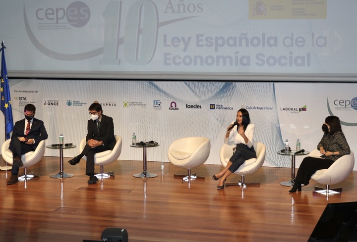 La consejera de Empresa, Empleo, Universidades y Portavocía participa en la jornada del décimo aniversario de la 'Ley española de la economía soc...