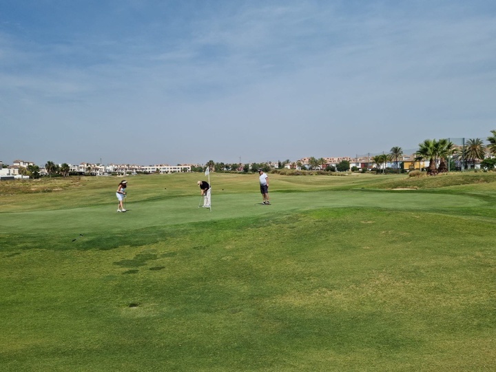 El 'fam trip' dio a conocer a los participantes varios campos de golf de la Región