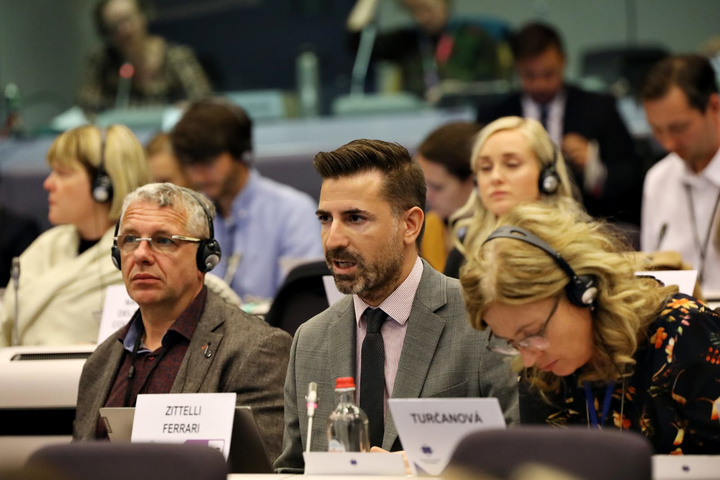 El director general de Unión Europea, Adrian Zittelli, durante su participación esta semana en el pleno del Comité Europeo de las Regiones.