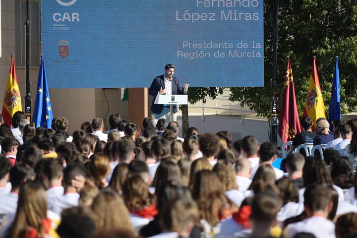 El jefe del Ejecutivo regional, Fernando López Miras, presidió hoy el acto de presentación de los Programas Deportivos del Centro de Alto Rendimiento (CAR) de la Región de Murcia (3)