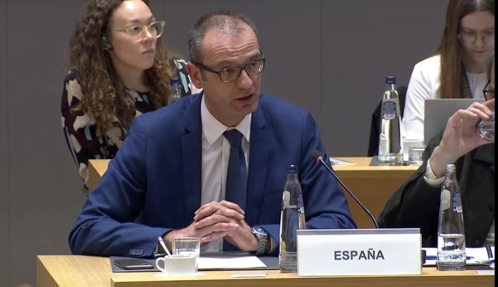 El consejero Víctor Marín durante su intervención en el Consejo de Ministros de Educación de la UE.