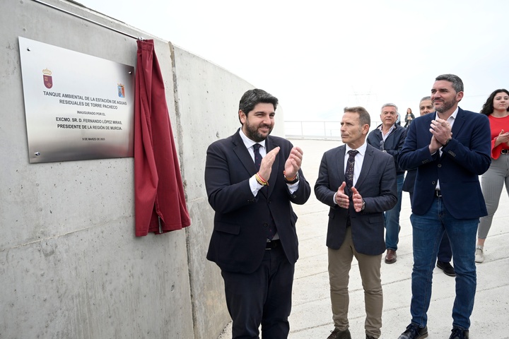 López Miras inaugura el tanque ambiental de Torre Pacheco (3)