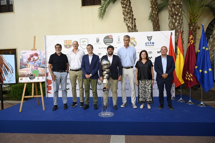 El jefe del Ejecutivo regional en funciones, Fernando López Miras, preside el sorteo de emparejamientos de la Supercopa Endesa Murcia 2023 que se celebrará los días 16 y 17 de septiembre/2