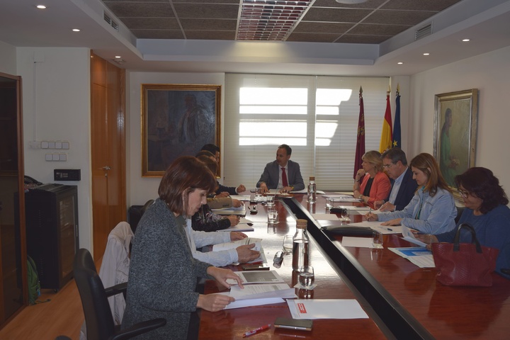 El consejero Javier Celdrán presidió hoy la comisión de seguimiento de la Estrategia por el Empleo de Calidad
