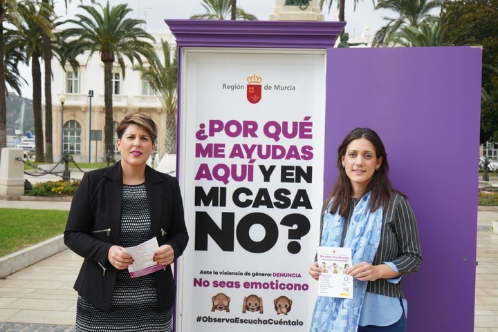 La campaña de sensibilización contra la violencia de género 'No seas emoticono. Observa, Escucha, Cuéntalo' llega a Cartagena