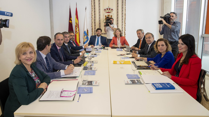 Reunión del Consejo de Gobierno en Blanca