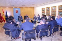 El jefe del Ejecutivo regional se reúne con los presidentes de los centros tecnológicos de la Región