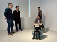 Imagen de la inauguración de la exposición 'Mirmecologías' de Santiago Morilla en el Centro Párraga
