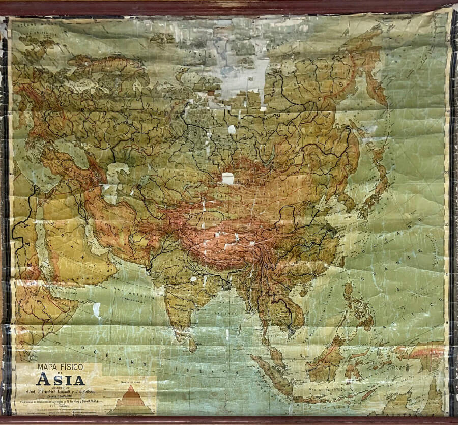 Mapa físico de Asia