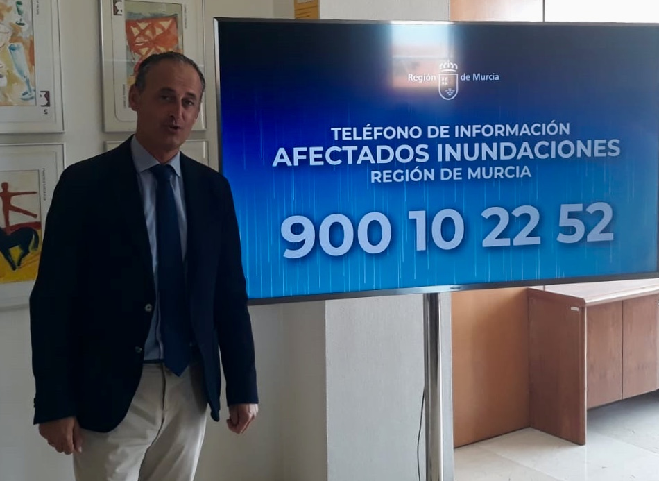 El Gobierno regional ha habilitado el teléfono gratuito 900 10 22 52 para coordinar y centralizar información relevante para los damnificados por las inundaciones