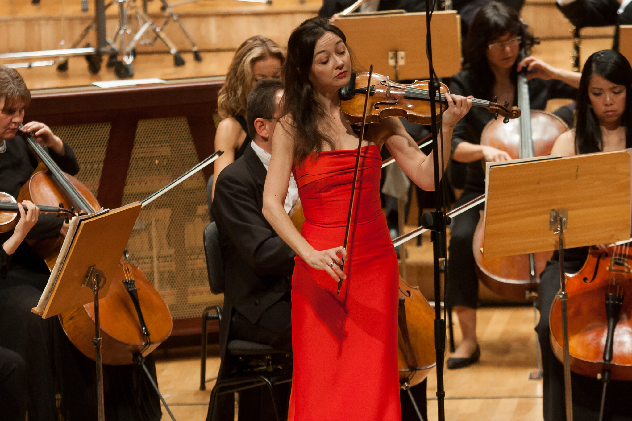Lina Tur, durante uno de sus conciertos con la Orquesta Sinfónica de la Región de Murcia