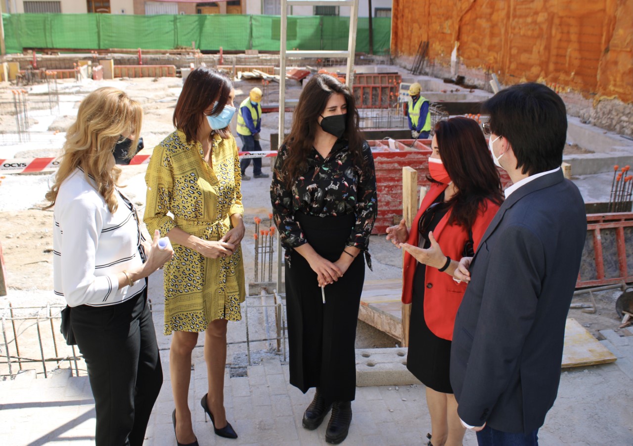 La consejera Valle Miguélez visitó las obras de la nueva oficina del Servicio Regional de Empleo y Formación en Cieza