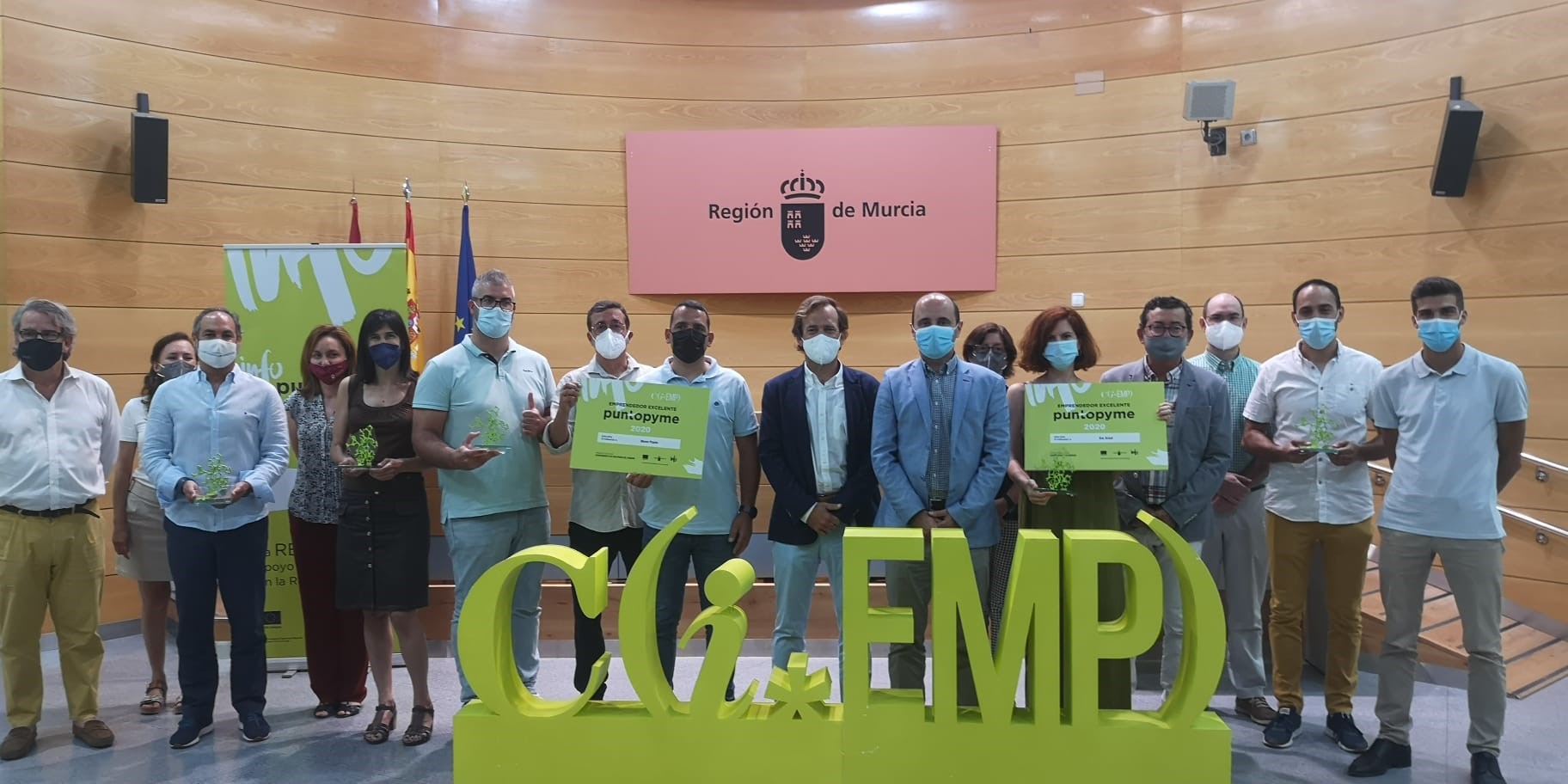 Ganadores de los premios 'Emprendedor Excelente'