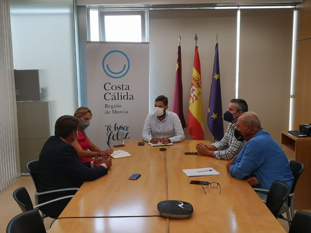 Reunión mantenida entre representantes del Instituto de Turismo de la Región de Murcia y de Aegolf para reanudar el plan de acción destinado a reactivar el segmento de golf