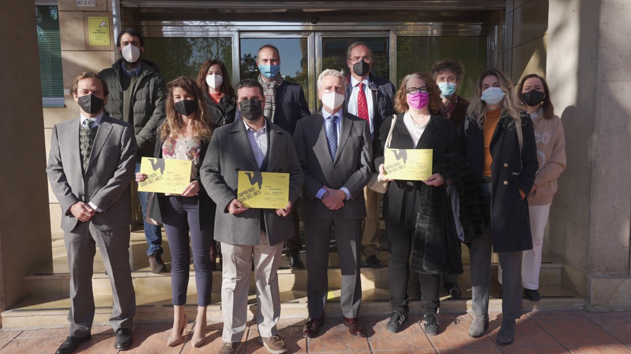 Las empresas Crew Serv, Blueming Biotech y Whappy han sido galardonadas con el premio Emprendedores del Mes del Instituto de Fomento