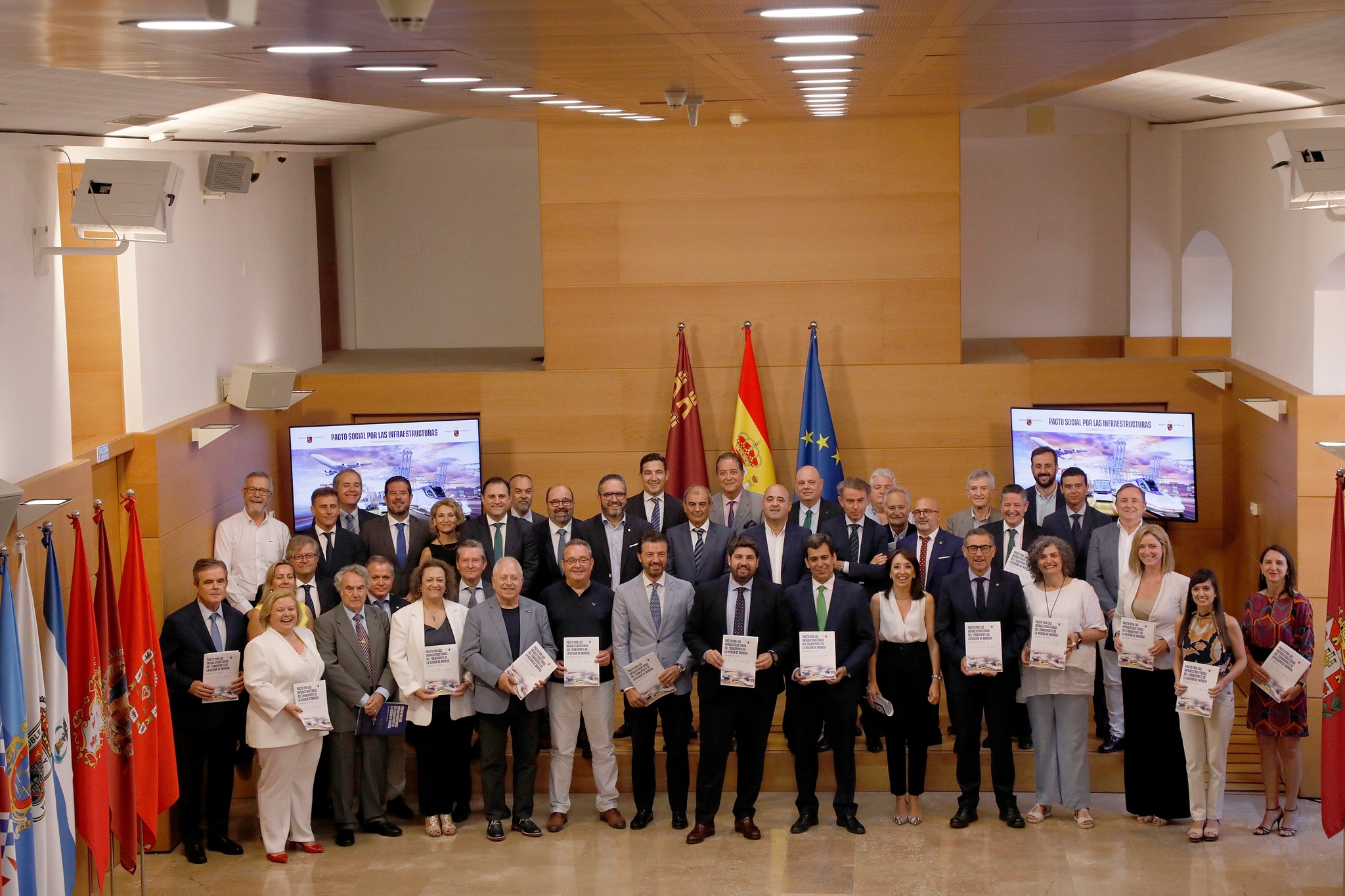 Acto de presentación del Pacto Social por las Infraestructuras del Transporte de la Región de Murcia