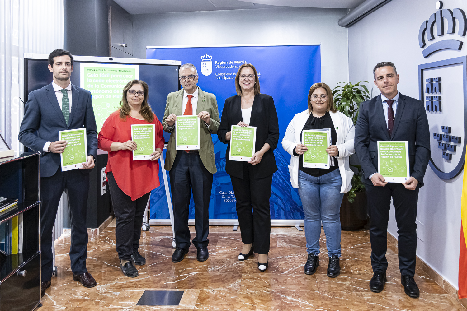 La vicepresidenta y consejera de Transparencia, Participación y CooperaciónIsabel Franco, presenta junto con Plena Inclusión la guía de lectura fácil de uso de la Sede Electrónica.