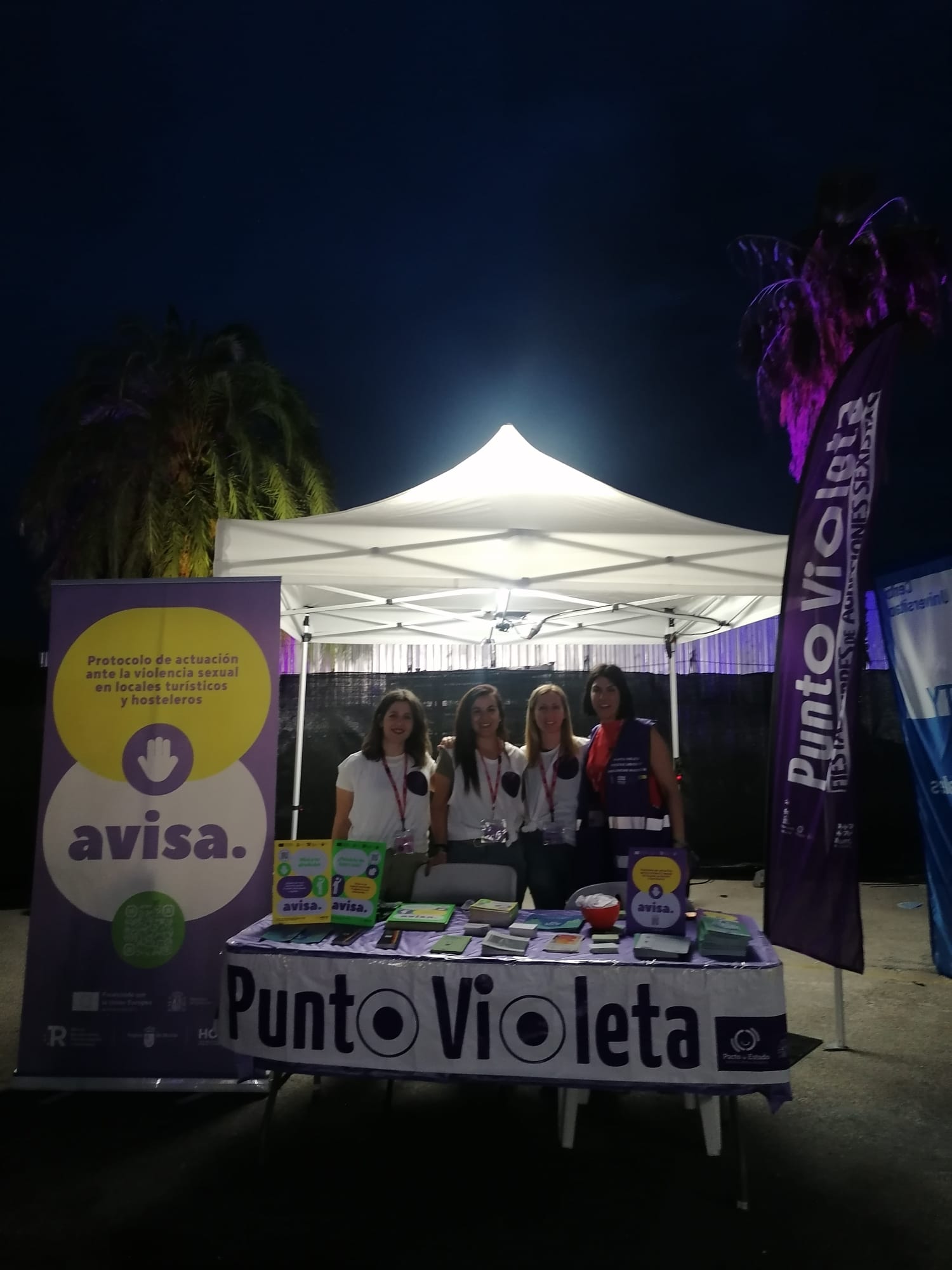 Punto violeta donde se aplicaba el protocolo Avisa en el festival Warm Up.