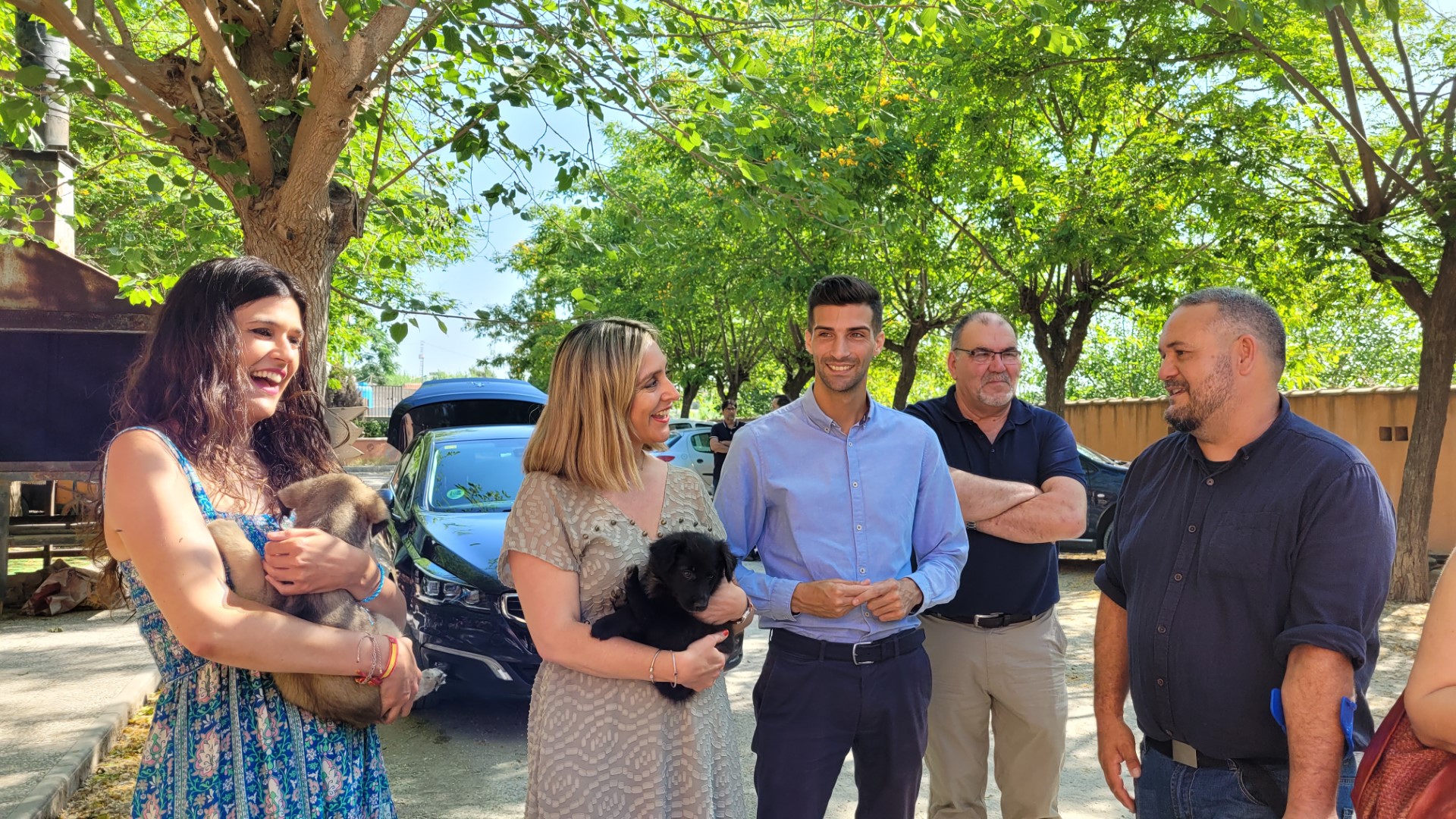 La consejera en funciones de Política Social, Familias e Igualdad, Conchita Ruiz, visita la Fundación Centauro Quirón en Alguazas.