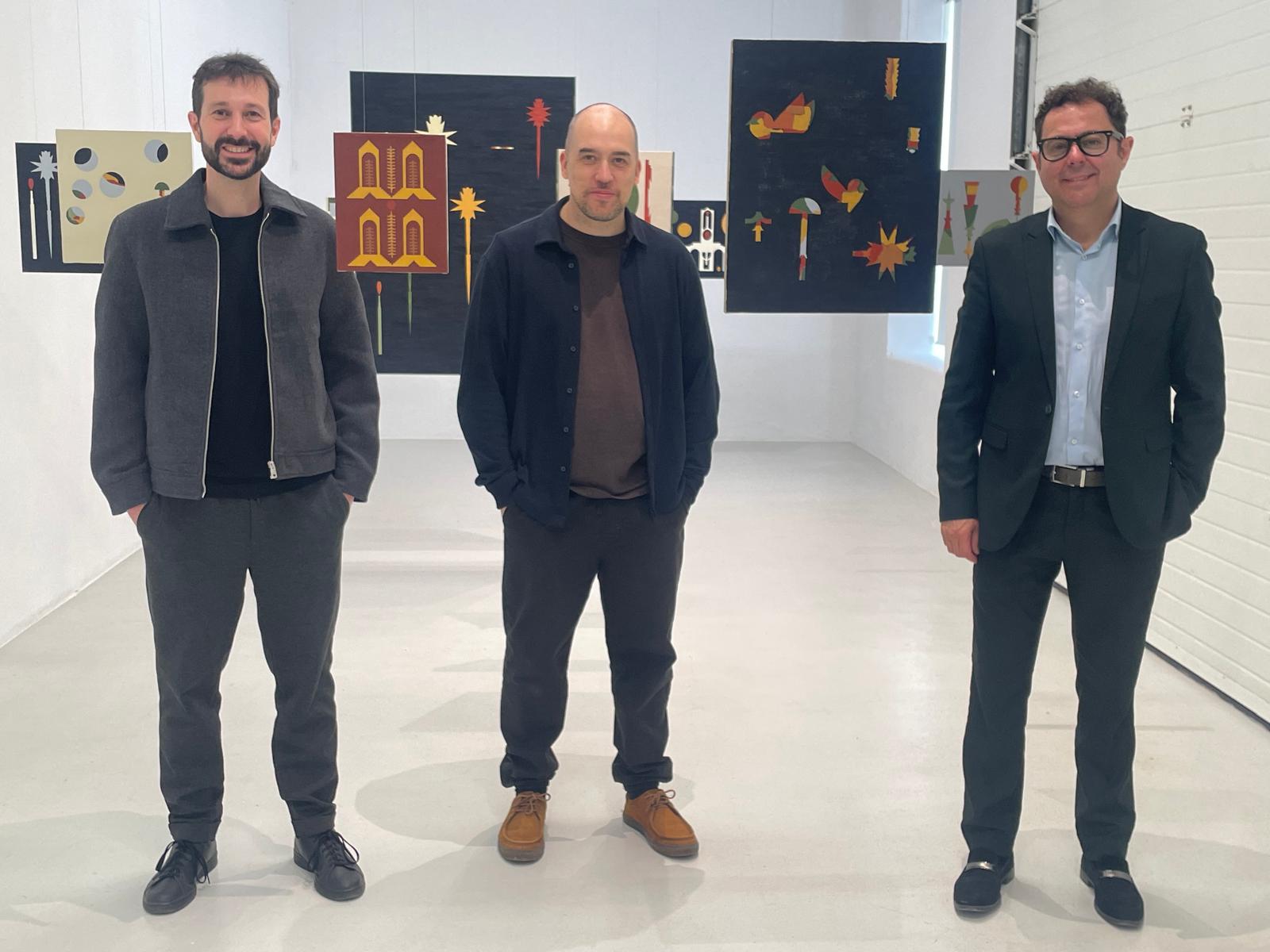 Visita da la exposici&oacute;n 'Nacer sombras'