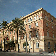 Fachada de la Consejería de Presidencia y Hacienda - Palacio Regional