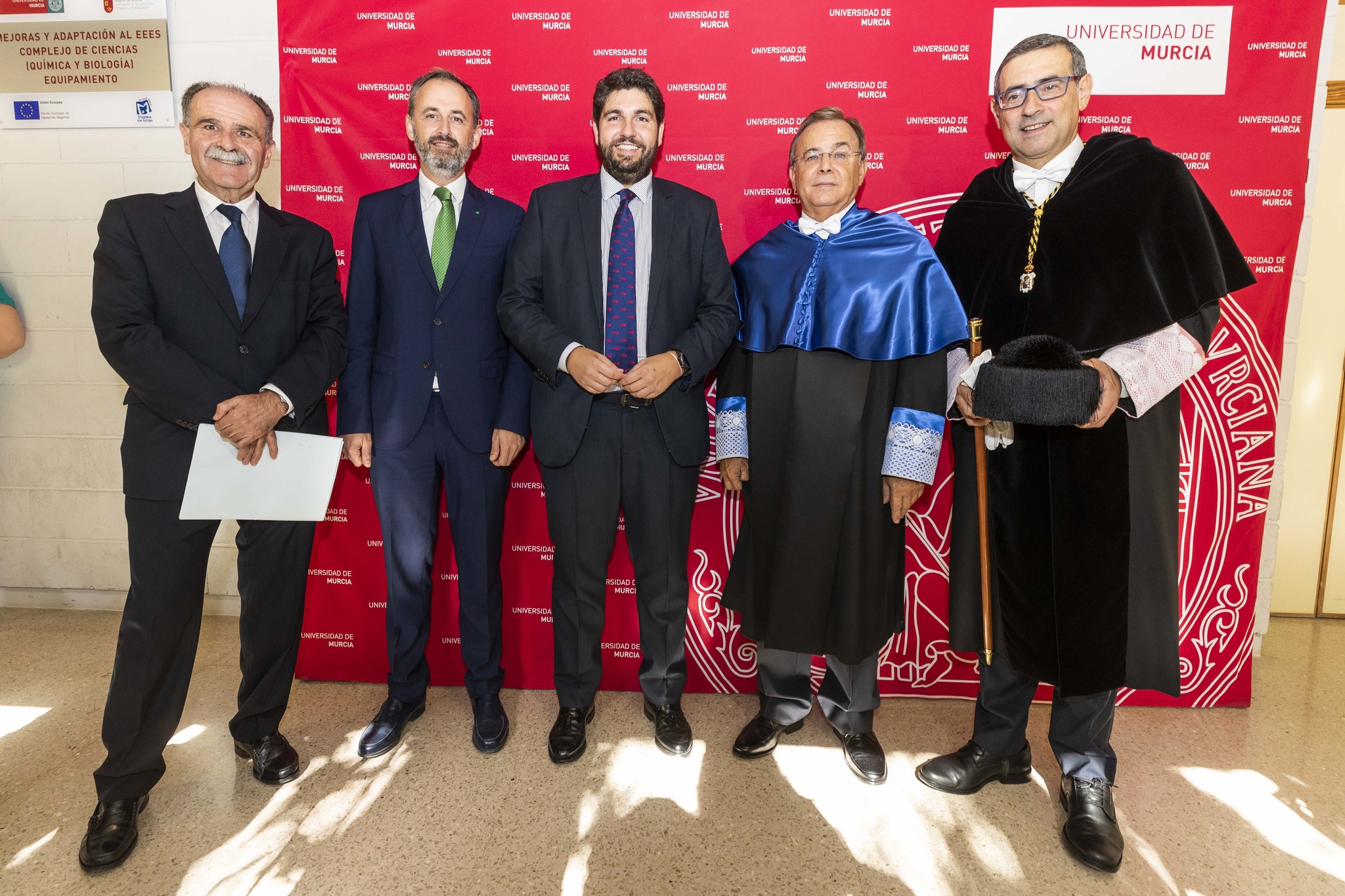 El presidente de la Comunidad asiste al acto de investidura como Doctor 'Honoris Causa' por la Universidad de Murcia de Patricio Valverde Espín (3)