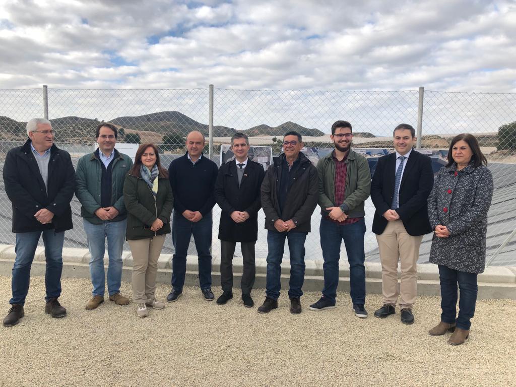 El consejero visitó hoy las obras que se han ejecutado para los comuneros de Alhama