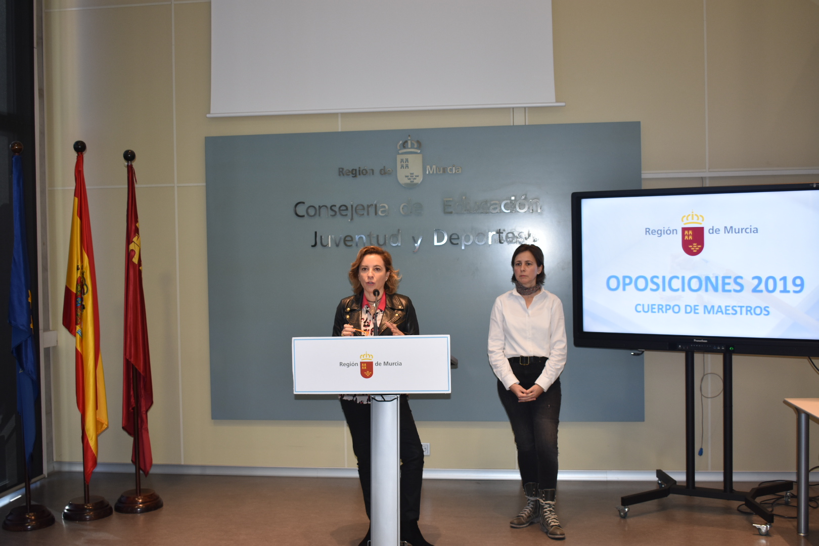 Martínez-Cachá informa sobre la convocatoria de Oposiciones al Cuerpo de Maestros en la Región de Murcia