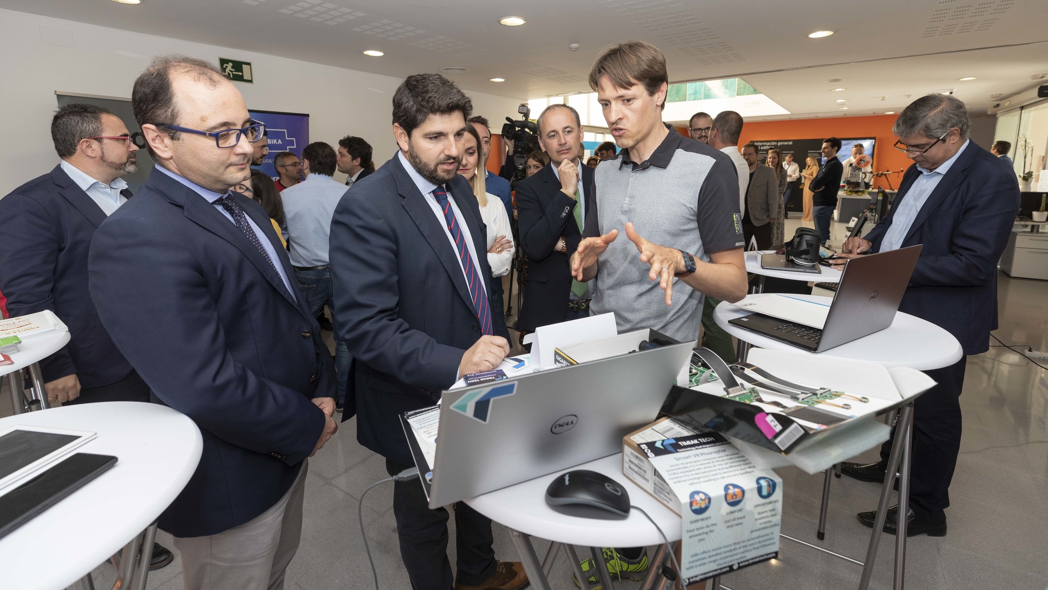 El presidente de la Comunidad visita las instalaciones del Centro Europeo de Empresas e Innovación de Murcia