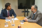 Reunión del consejero de Empleo con Sabic