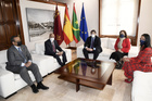 López Miras recibe en el Palacio de San Esteban al presidente de Mauritania, Mohamed Ould Ghazouani