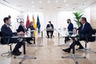 López Miras se reúne con el decano del Colegio de Economistas de la Región, Ramón Madrid (3)