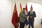 López Miras se reúne con una delegación del Gobierno de Holanda Septentrional (2)