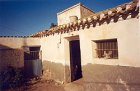 Fachada de la casa antes de ser restaurada