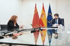 El presidente del Ejecutivo regional, Fernando López Miras, ha mantenido un encuentro en el Palacio de San Esteban con la presidenta del Sindicato...