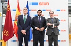 López Miras inaugura el nuevo centro logístico de SEUR (2)