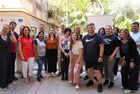 La consejera de Política Social, Familias e Igualdad, Conchita Ruiz, durante su visita al taller de competencias digitales dentro del programa 'Labor...