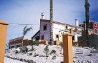 Caserío Rural (Ojos). Vista del entorno y fachadas de las viviendas