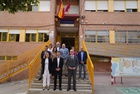 La consejera de Política Social, Conchita Ruiz, y el consejero de Educación, Víctor Marín, junto al director de Fundación GMP,  José Francisco Fernández,...