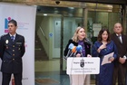 La consejera de Política Social, Familias e Igualdad, Conchita Ruiz, durante la lectura del manifiesto con motivo del Día Internacional para la Eliminación...