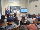 Los tres colegios que participan en el programa de atención a menores con autismo reciben sus acreditaciones (2)