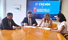 Firma del convenio de colaboración entre la Consejería de Empresa y Fremm.