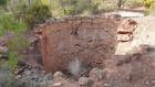 Horno calero antes de ser restaurado en Sierra Espuña.