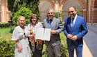 El consejero de Medio Ambiente, Universidades, Investigación y Mar Menor, Juan María Vázquez, entrega el Anteproyecto de Ley de Universidades de ...