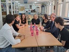 El consejero de Educación y Formación Profesional, Víctor Marín, junto con algunos de los alumnos del programa Referen-T