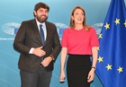 El presidente de la Región de Murcia, Fernando López Miras, se reunió hoy en Bruselas con la presidenta del Parlamento Europeo, Roberta Metsola